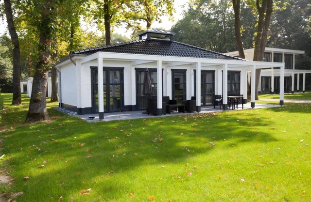 80 m² Villa ∙ 2 bedrooms ∙ 4 guests