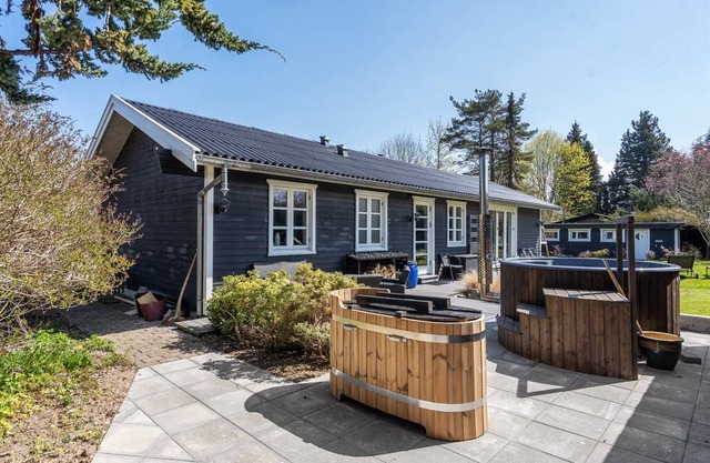81 m² House ∙ 3 bedrooms ∙ 5 guests