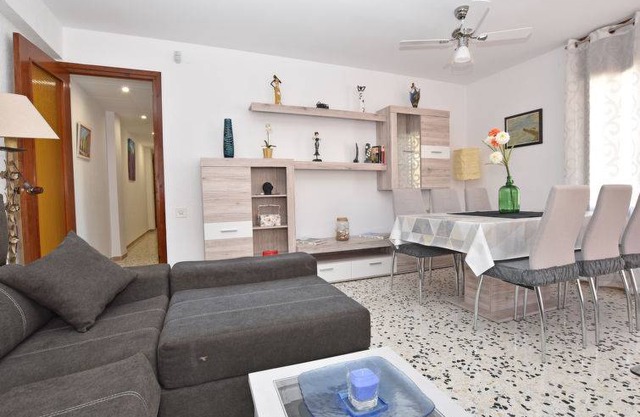82 m² Apartment ∙ 3 bedrooms ∙ 6 guests