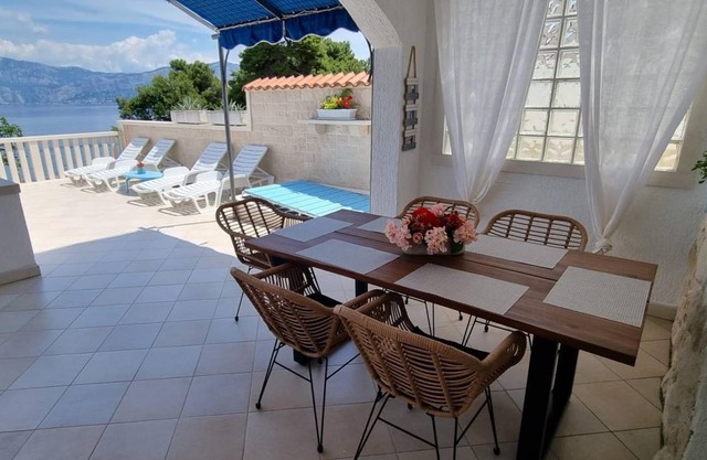 83 m² Apartment ∙ 2 bedrooms ∙ 5 guests