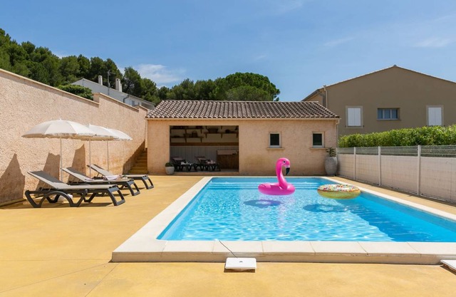 83 m² Apartment ∙ 3 bedrooms ∙ 5 guests