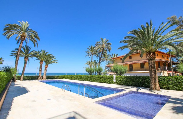 85 m² Apartment ∙ 3 bedrooms ∙ 6 guests