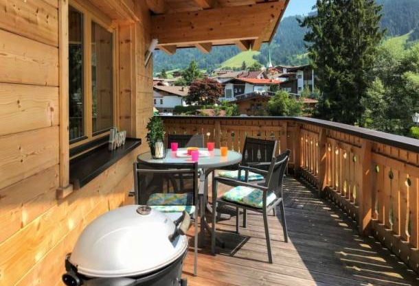 860 ft² Chalet