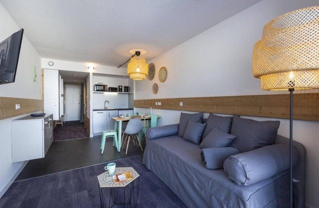 8th floor, balcony, 28m², Les Arcs