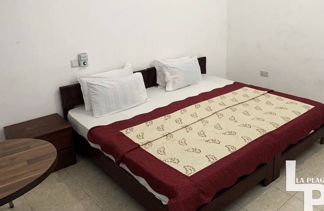 9 bedroom bed & breakfast in accra