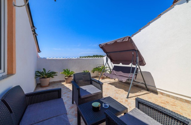 90 m² Apartment ∙ 2 bedrooms ∙ 6 guests
