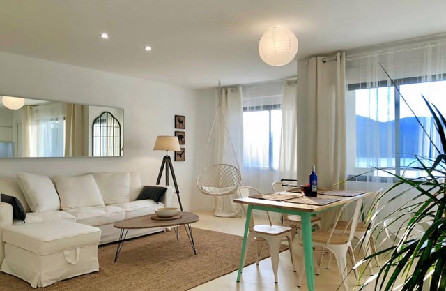90 m² Apartment ∙ 2 bedrooms ∙ 4 guests