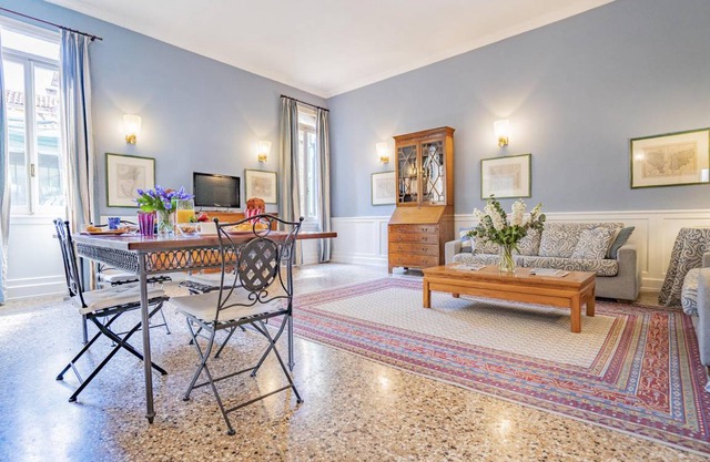 90 m² Apartment ∙ 2 bedrooms ∙ 4 guests