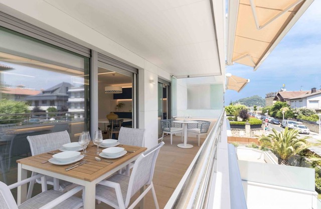 90 m² Apartment ∙ 3 bedrooms ∙ 6 guests