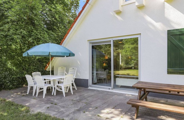 90 m² Bungalow ∙ 2 bedrooms ∙ 4 guests