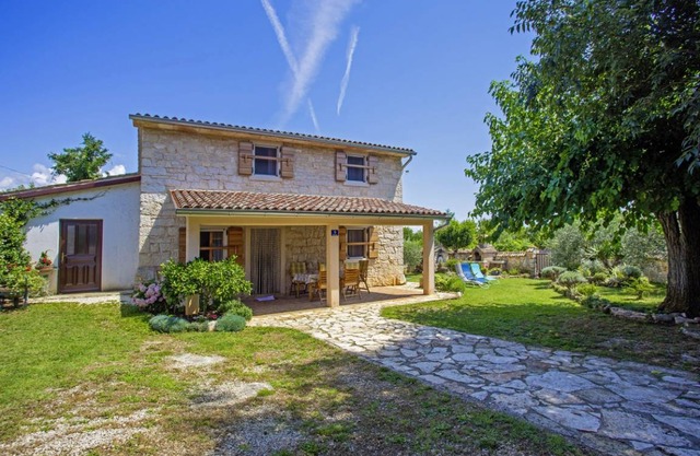 90 m² House ∙ 3 bedrooms ∙ 5 guests