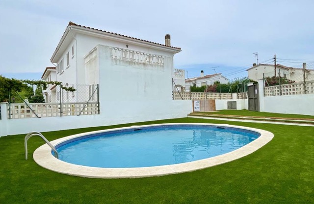 92 m² House ∙ 3 bedrooms ∙ 6 guests