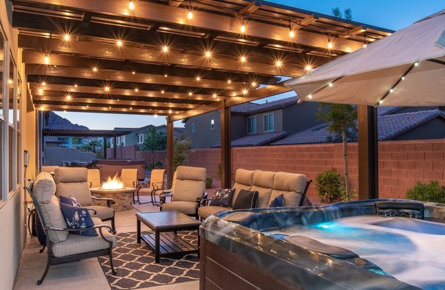 95 PV | Kid Friendly Private Home w/Hot Tub, Nintendo Switch, More!
