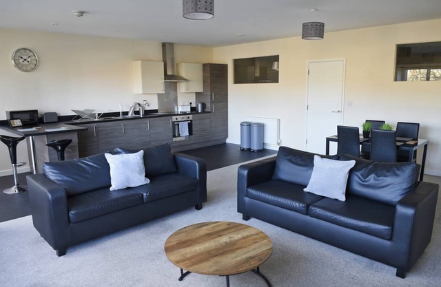 99 m² Apartment ∙ 2 bedrooms ∙ 4 guests