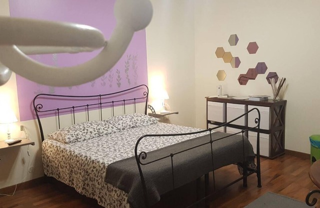 A 10-minute walk from Ortigia