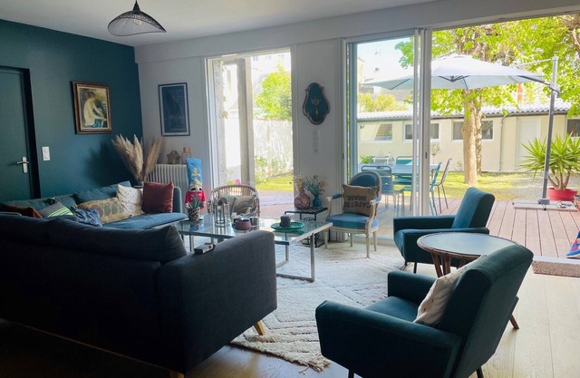 A 50m de la mer ! Vaste Maison Idéale Pour les Familles