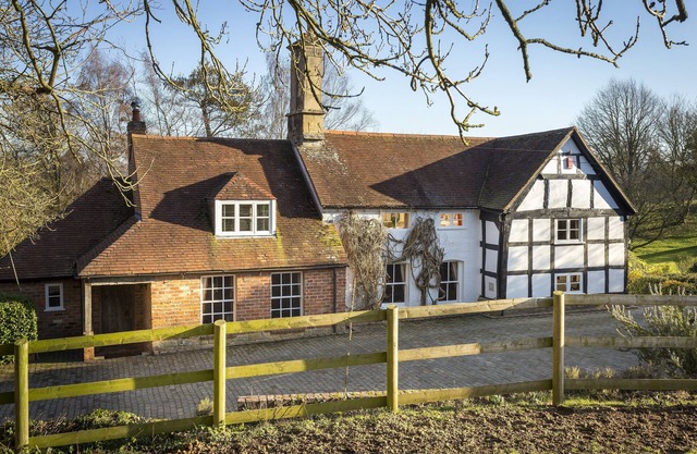 A beautiful Grade II listed period property, nestled under Bredon Hill.