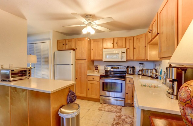 A/C in all 3 Bedrooms! Partial ocean views, Walk to beach