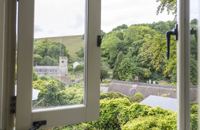 A charming detached stone cottage situated on an elevated site above Upwey.