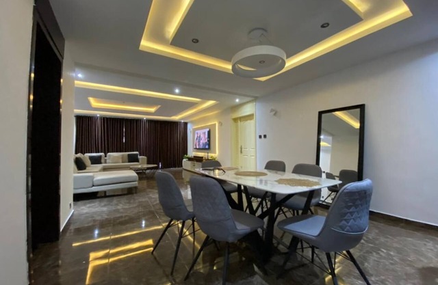 Ikoyi 