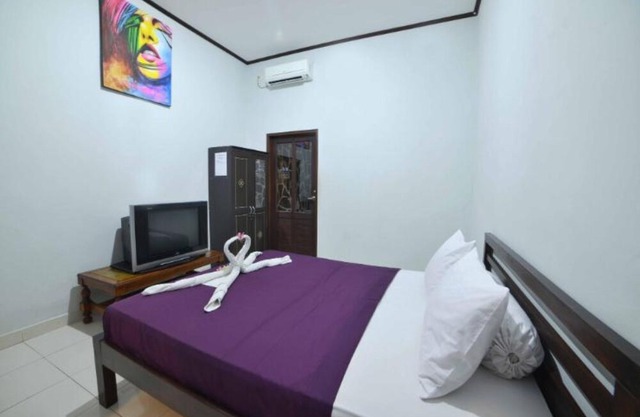 A Cozy Guest House in the Heart of Kuta, Poppies Lane, Only Few Minutes to Beach