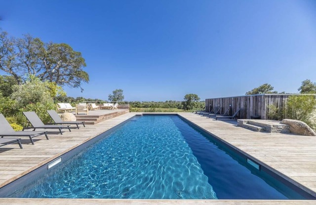 Apartment T4 d'Architecte * Beach access, Swimming pool, Sauna, Fitness & Massages