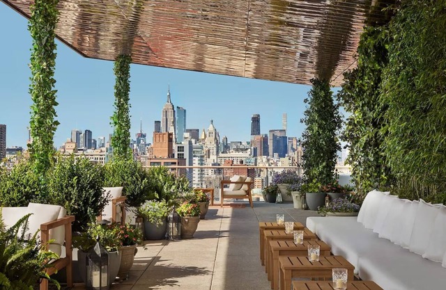 A Gateway to NYC Chic: Stylish Luxury Hotel Unit w/Unmatched Dining Experiences