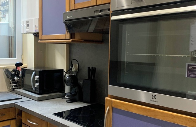 A la Frontière sud 13ème Arrondissement Paris, Appartement F3 Meublé Tout Conf