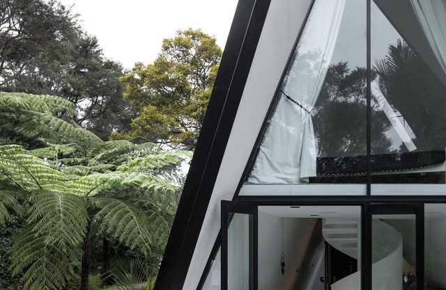 A NZ architects holiday home