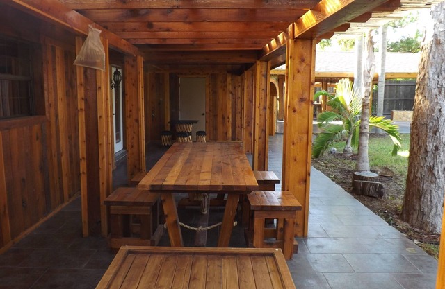 A Rustic Texas Country Theme Very Family Friendly Home With Plenty Of Sleeping A