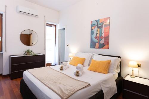 A soli 190m dal Mare Residenza Esclusiva con 2 Suite, 2 Bagni, Balcone con Vista e Area Fitness nel Cuore della Città