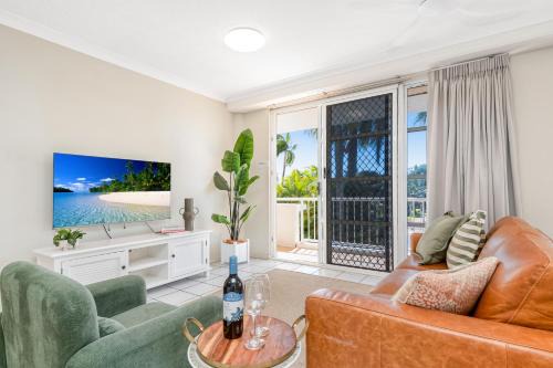 A Strand Lifestyle and Location