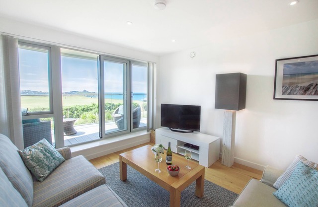 A stunning first floor apartment within an award-winning development at Porth.