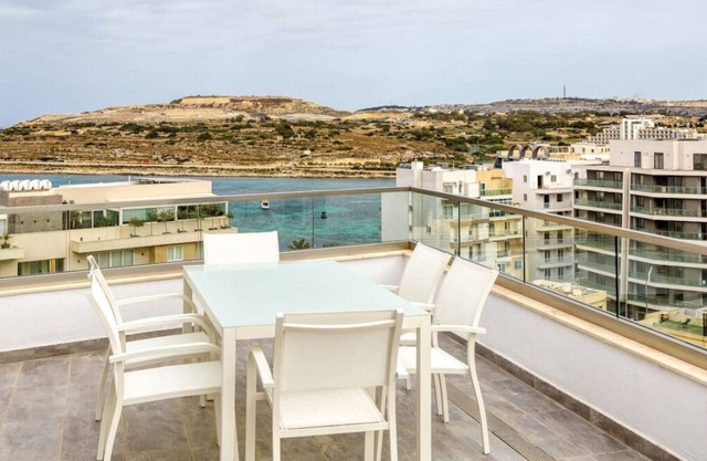 A stylish 2BR penthouse just off the promenade