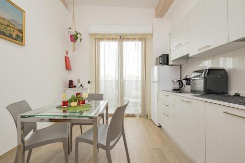 A10 Arcobaleno Rho-Fiera -Laghi & MXP FINELY RENOVATED APARTMENT