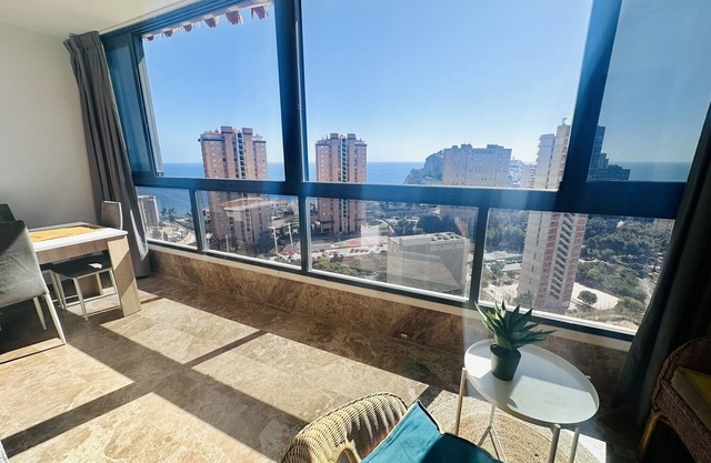 A1043 - Wonderful apartment with sea views