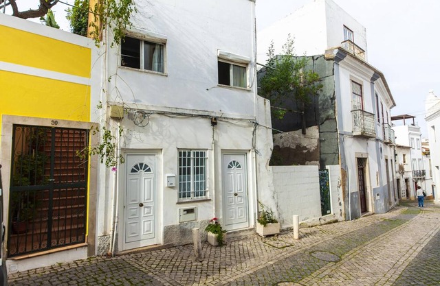 A40 - Castle Arch Studio