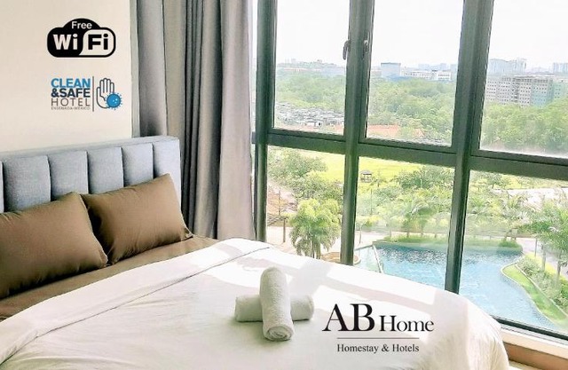 AB HOME "Sunset Suite" GREEN HAVEN #360"PooL View JB