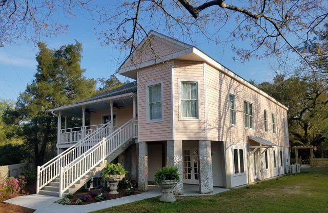 Abita Springs Hotel