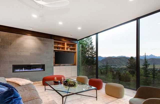 Abode at Pinnacle Place