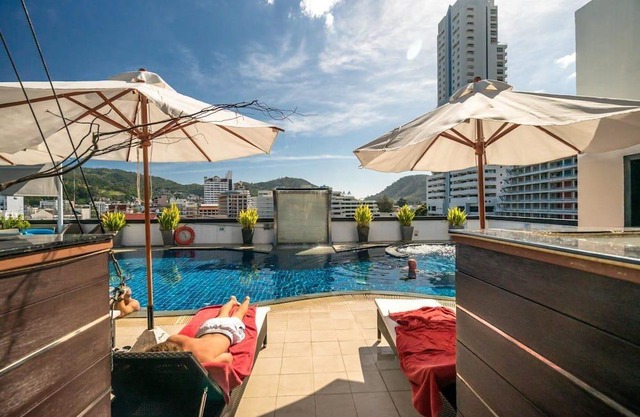 Absolute Bangla Suites, awesome location, rooftop pool L-06