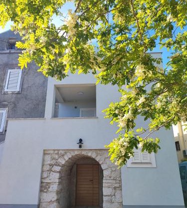 Acacia House - Cres Island