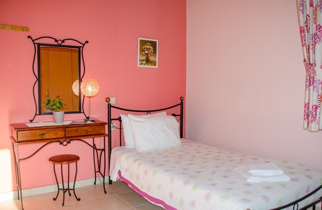 Acacia House - Sunlight 3 Bedroom Apartment