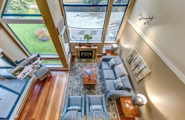 Acer Vacations | Clean Greystone Lodge Luxury Ski-in Ski-Out Whistler Accommodation