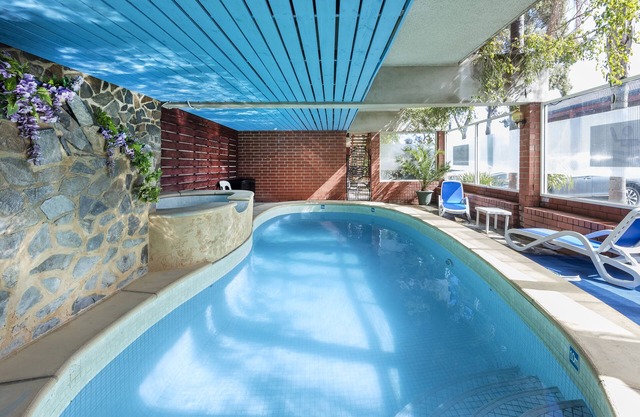 Adelaide Granada Motor Inn