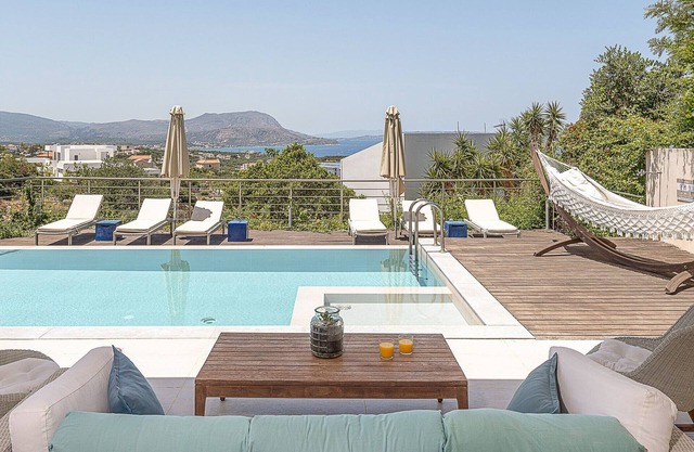 Adeste Villa Aori - Seaview, private pool, hot tub