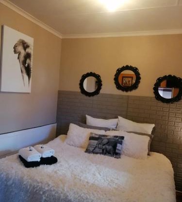 African Elephant's Den