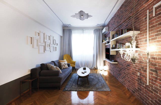 Ag.Konstantinou 7os · Centrally Athenian Apartment