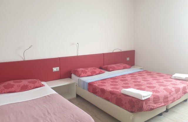 AGRITUR MICHELOTTI ~ THREE-ROOM APARTMENT WITH 2 DOUBLE 4 + 2