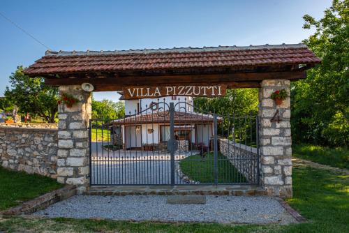 Agriturismo Пицути